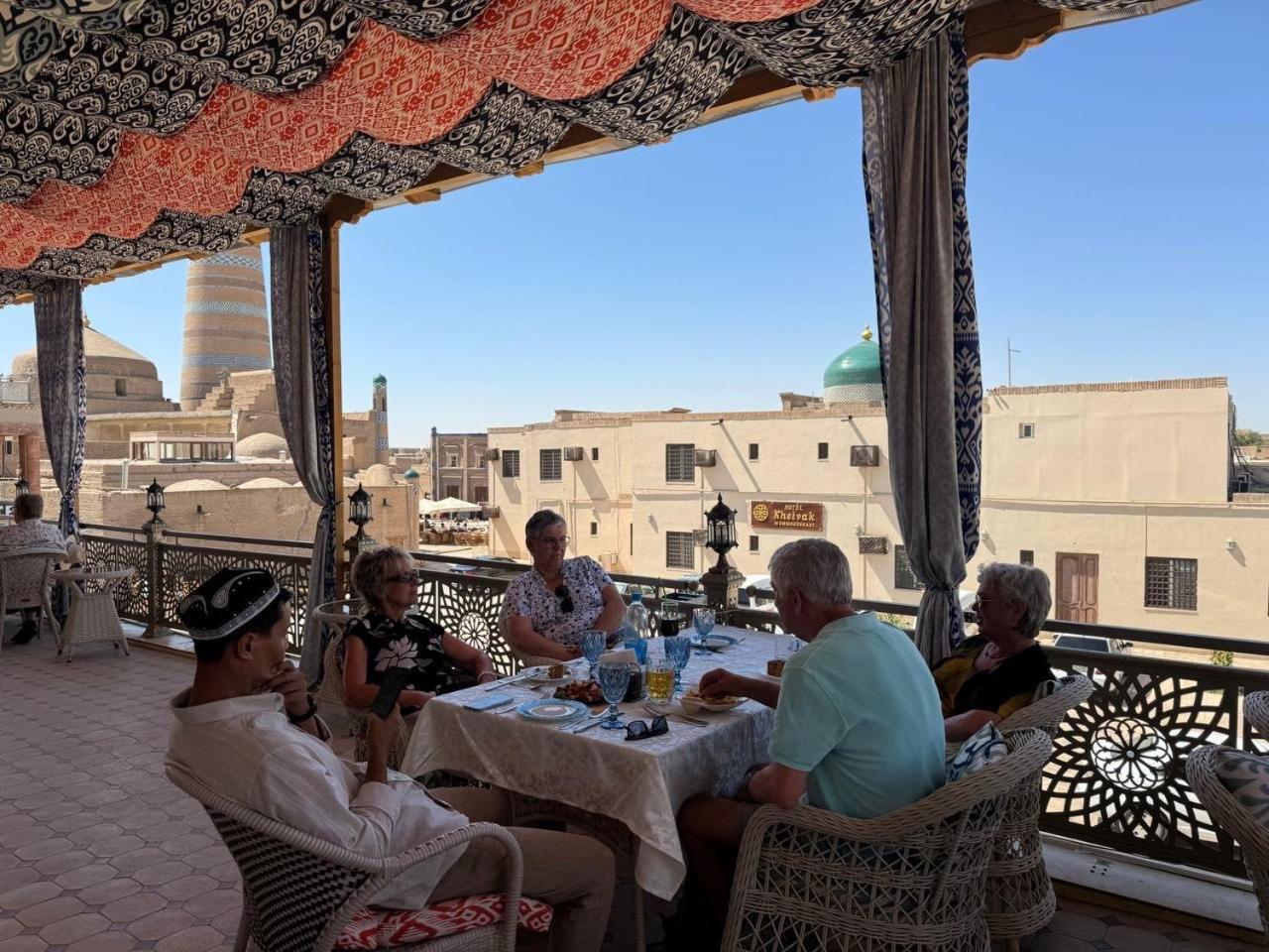 Khiva Minor Hotell Eksteriør bilde